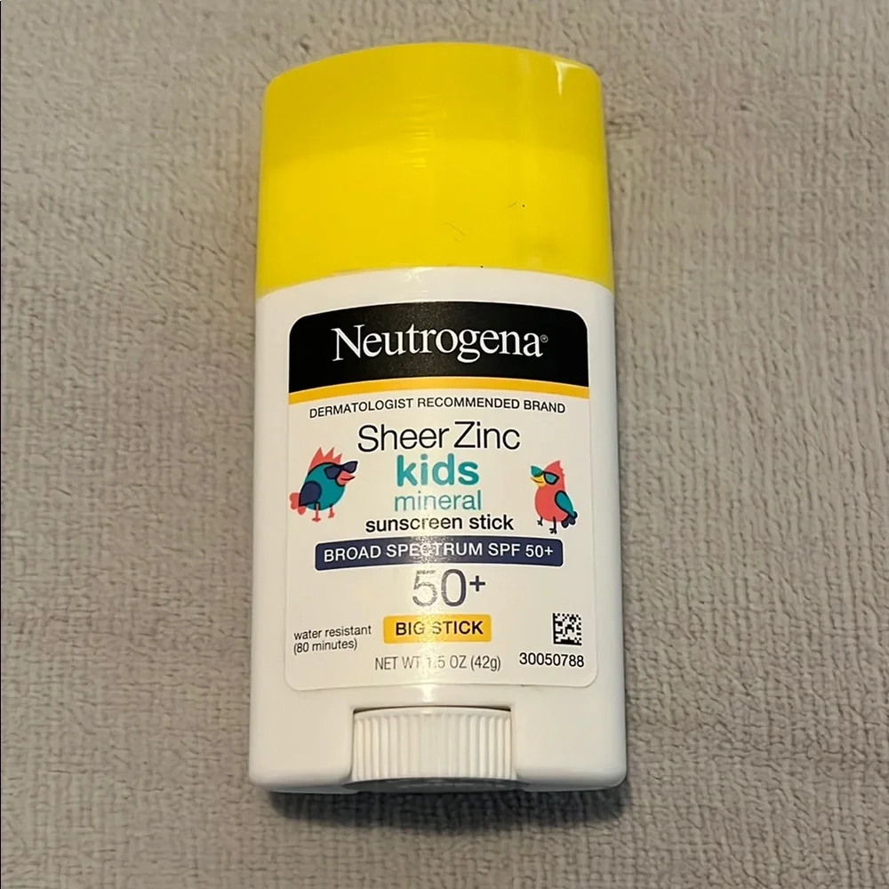 NWT Neutrogena Kids Mineral Sunscreen Stick SPF 50